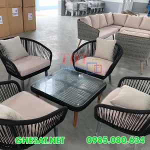 NHỮNG MẪU BÀN GHẾ SẮT CAO CẤP GIÁ RẺ